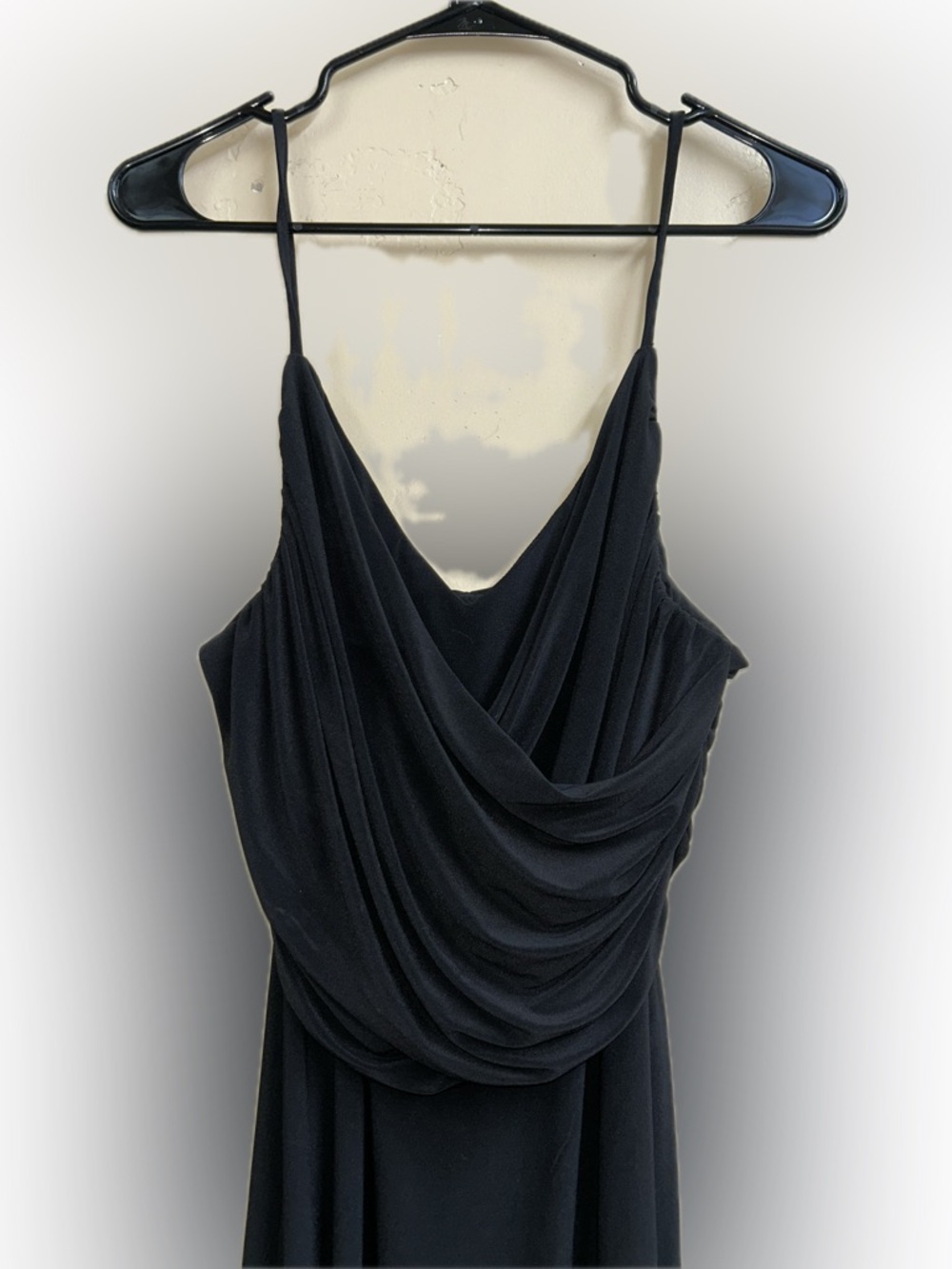 🔥5/$35🔥 Sandra Darren Black Midi Dress with Draped V-Neck | Size 14 - Picture 3 of 7